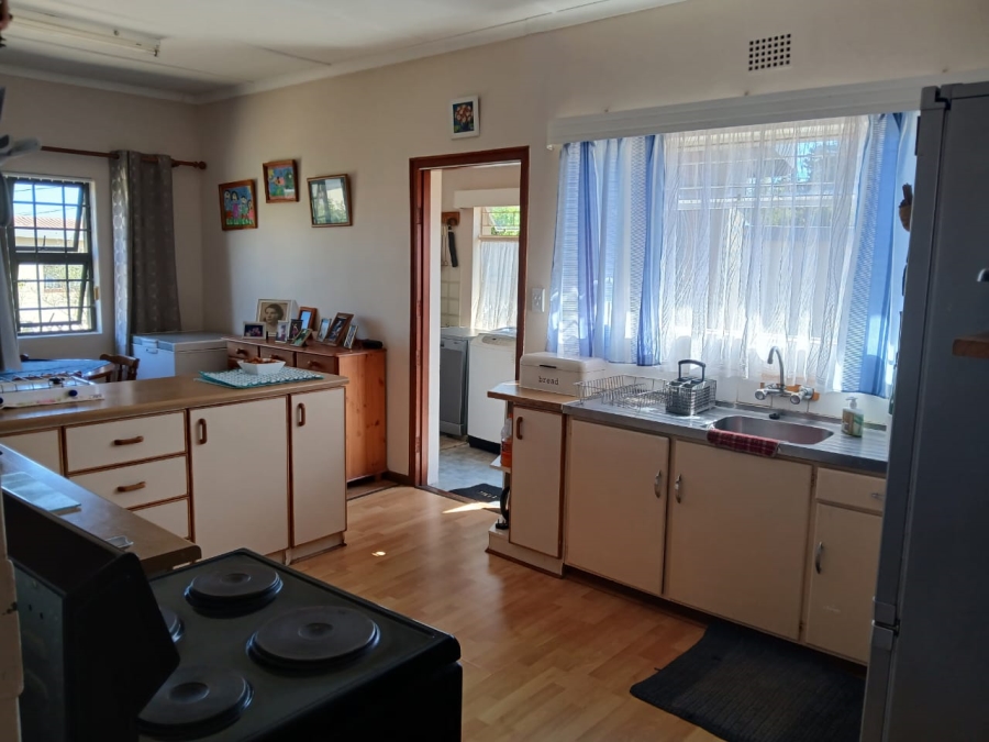 3 Bedroom Property for Sale in Albertinia Western Cape